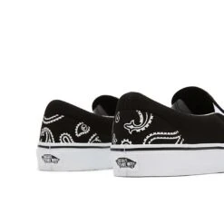 Vans - Unisex Peace Paisley Classic Slip-On Shoes (5JMHB0E) 10 Vans - Unisex Peace Paisley Classic Slip-On Shoes (5JMHB0E) -Sperry Shop Vans Unisex Peace Paisley Classic Slip On 5JMHB0E 3
